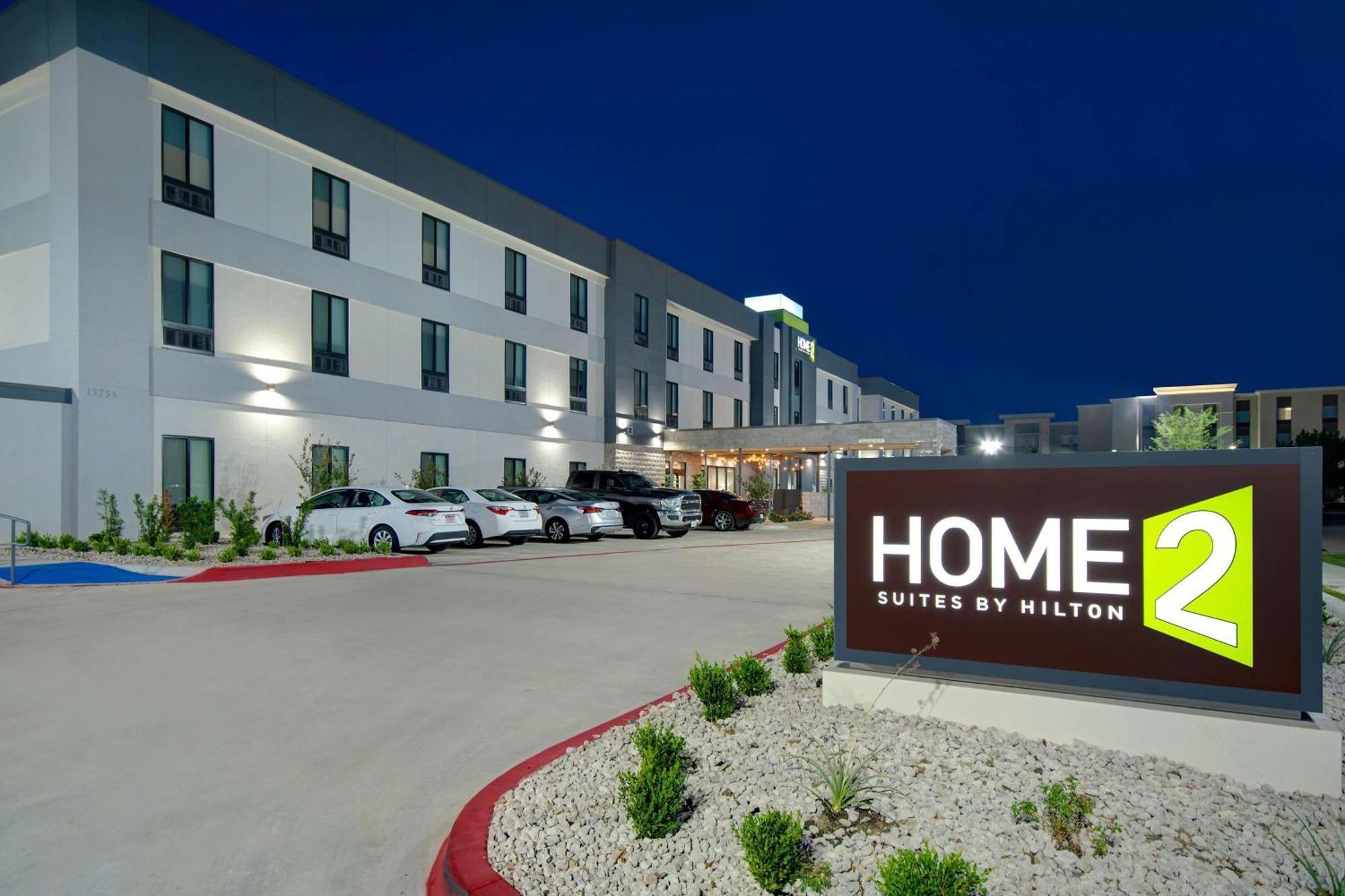 Home2 Suites By Hilton Burleson megye Kültér fotó